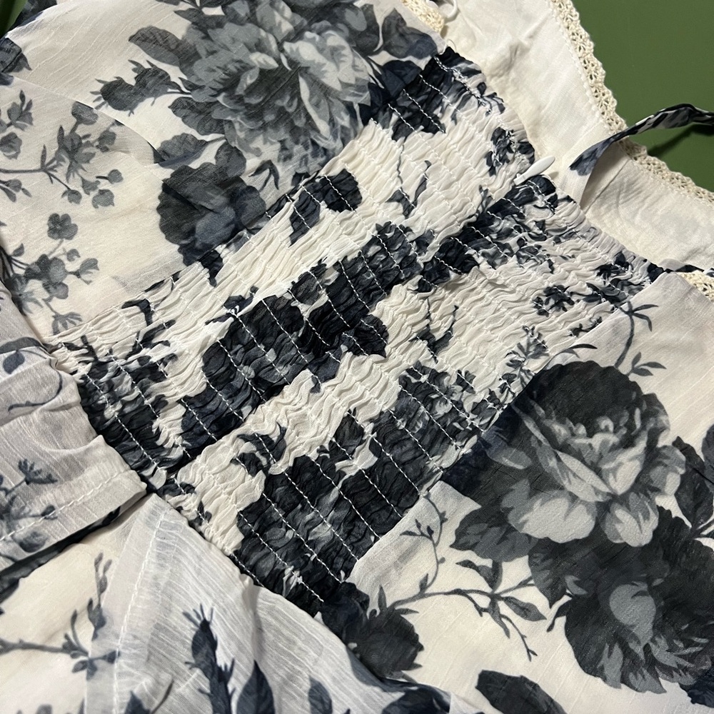 KLESIS ivory and black floral maxi dress S M L - Picture 7 of 7